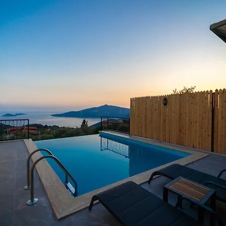 Kaskalkandenizmanzaralivilla Kaş
